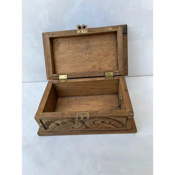 Handmade Carved Jewelry Natural Wooden Box with Lock 10.5"x6" - Picture 7 of 11